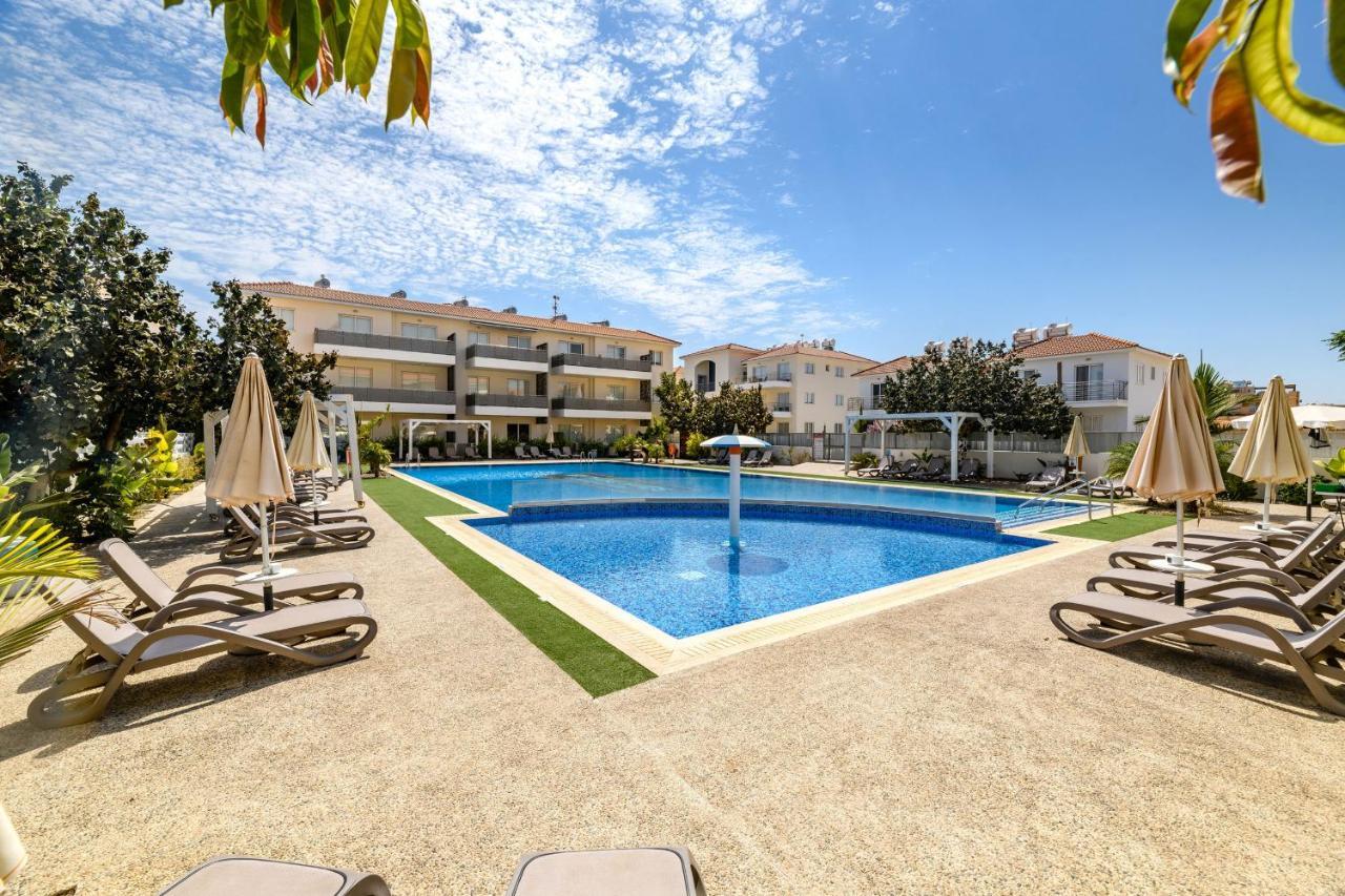 Mythical Sands Apartments Протарас Екстериор снимка