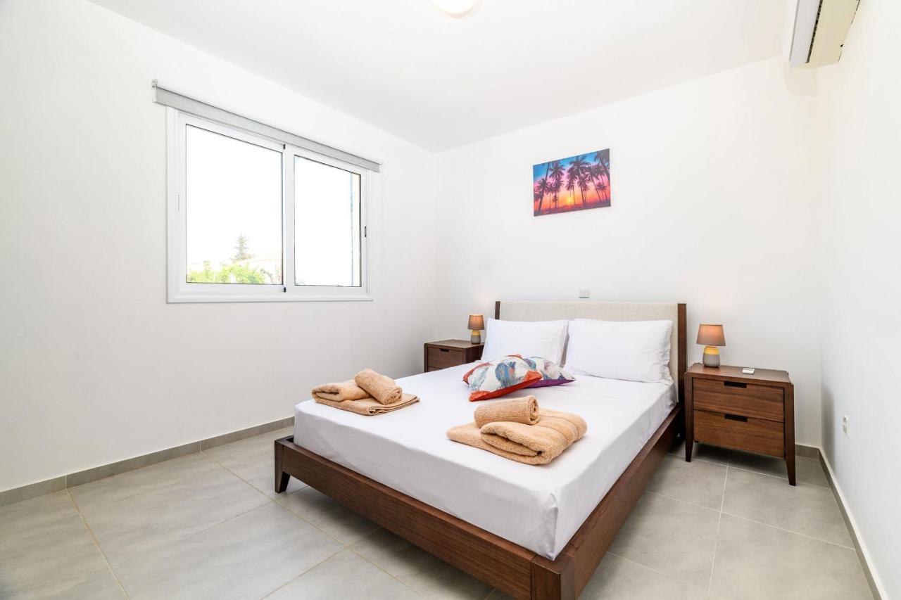 Mythical Sands Apartments Протарас Екстериор снимка