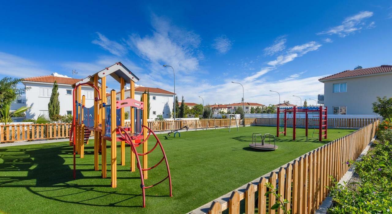 Mythical Sands Apartments Протарас Екстериор снимка