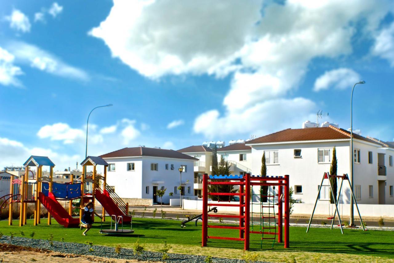 Mythical Sands Apartments Протарас Екстериор снимка